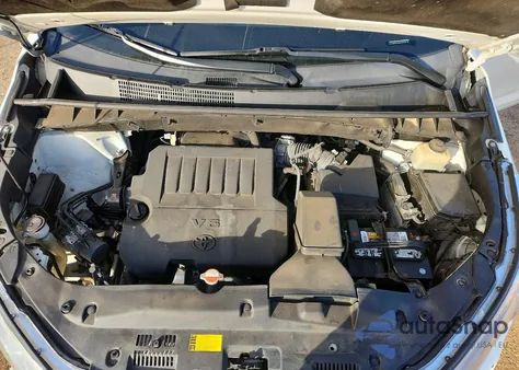 2016 Toyota Highlander Xle z USA, uszkodzony, nr VIN 5TDKKRFH9GS135490